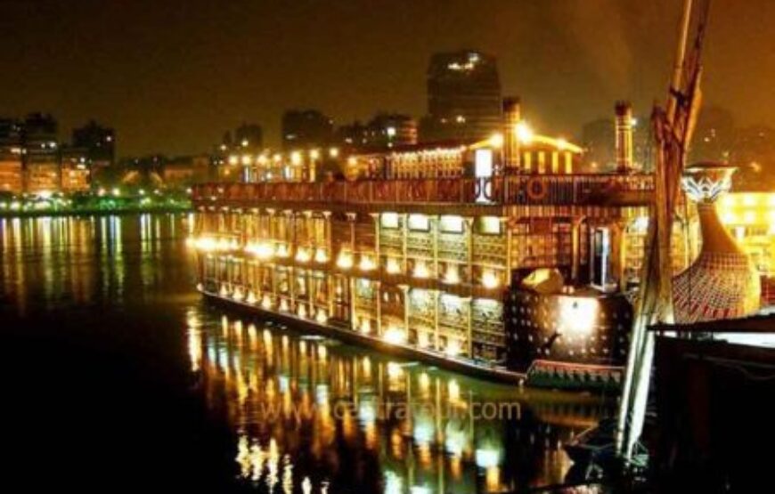 Kairo bei Nacht – Eine magische Nilkreuzfahrt mit Abendessen