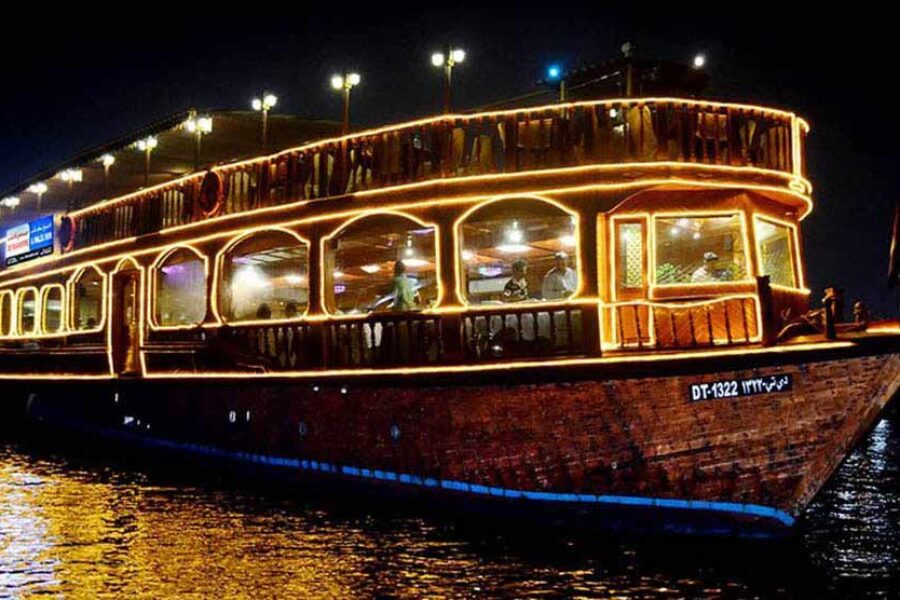Dubai: Dau-Kreuzfahrt mit Abendbuffet
